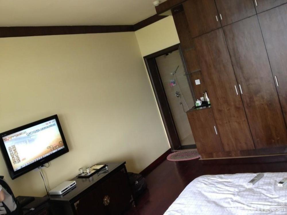 Yangshuo River Valley Resort Hotel Exterior foto