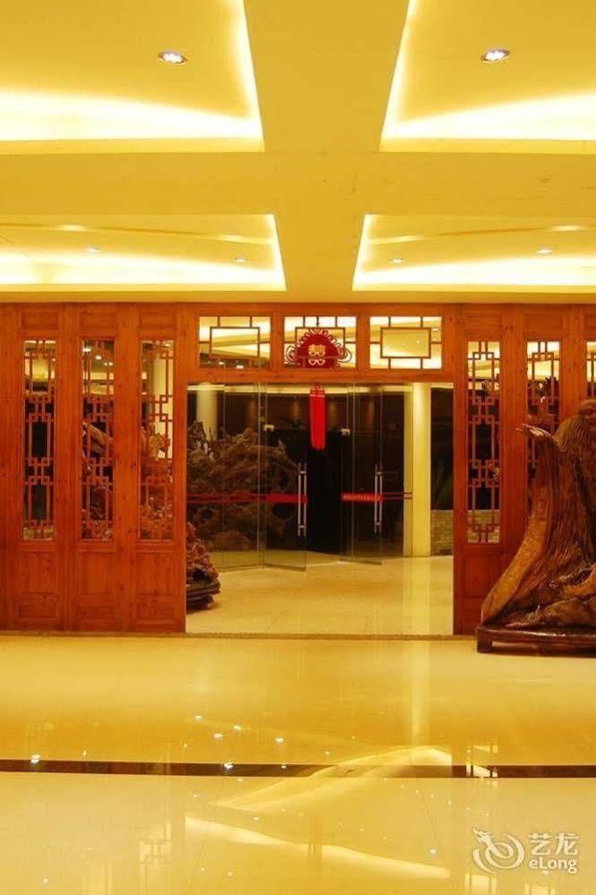 Yangshuo River Valley Resort Hotel Exterior foto