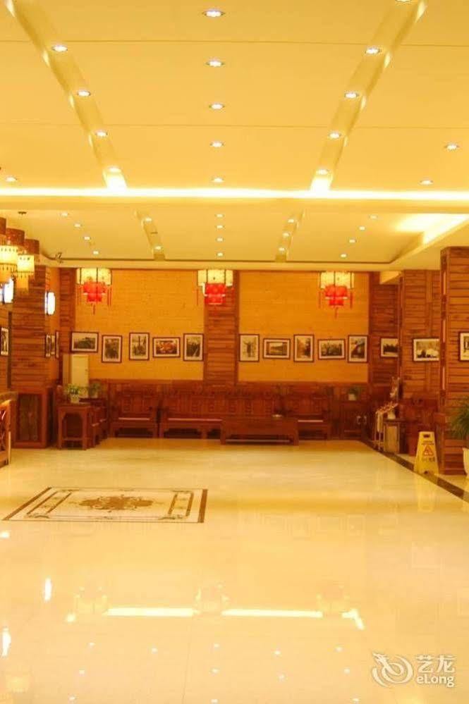 Yangshuo River Valley Resort Hotel Exterior foto