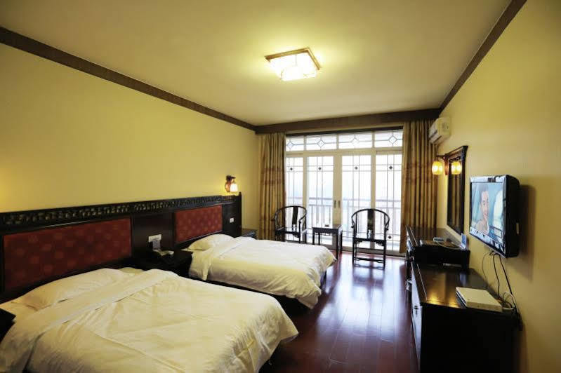 Yangshuo River Valley Resort Hotel Exterior foto